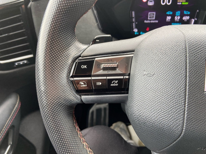DS DS 4 Hybride E-Tense 225 EAT8 Performance Line+
