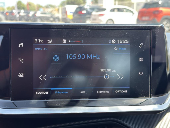 Peugeot 208 PureTech 75 S&S BVM5 Style
