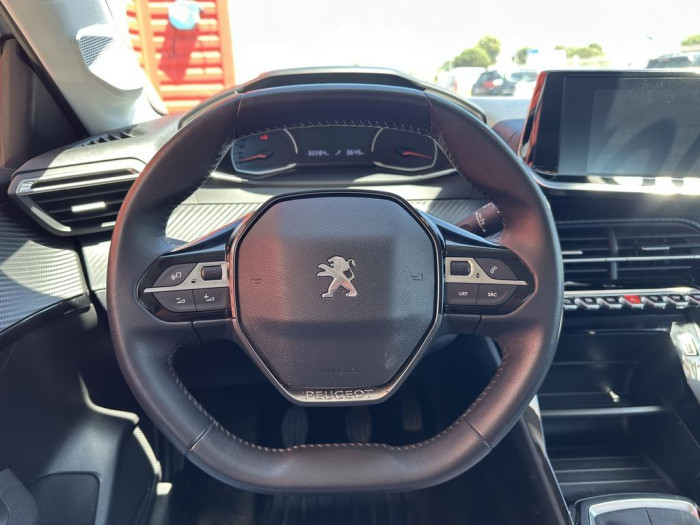Peugeot 208 PureTech 75 S&S BVM5 Style