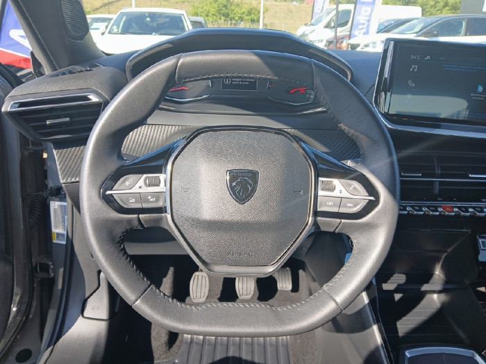 Peugeot 2008 PureTech 100 S&S BVM6 Active