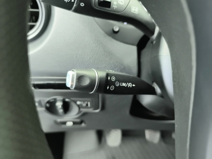 Mercedes VITO FOURGON 111 CDI COMPACT