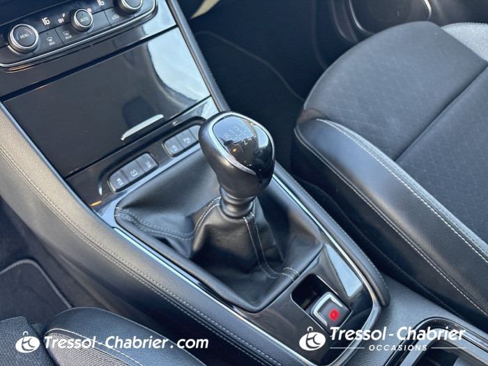 Opel Grandland X 1.5 Diesel 130 ch Design Line