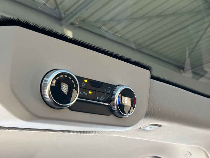 Ford Tourneo Custom 340 L1H1 2.5 Duratec 232ch Hybride rechargeable Titanium CVT