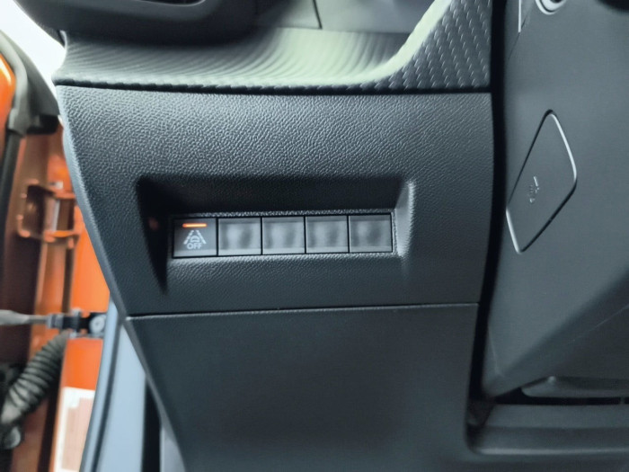 Peugeot 2008 PureTech 130 S&S EAT8 Allure Pack