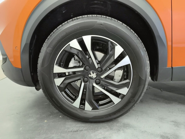 Peugeot 2008 PureTech 130 S&S EAT8 Allure Pack
