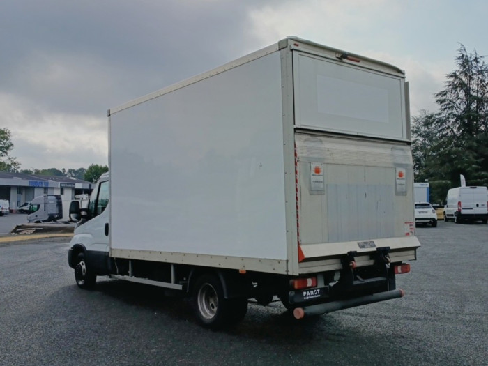 IVECO Daily CCb 35C16H empattement 4100 3.0