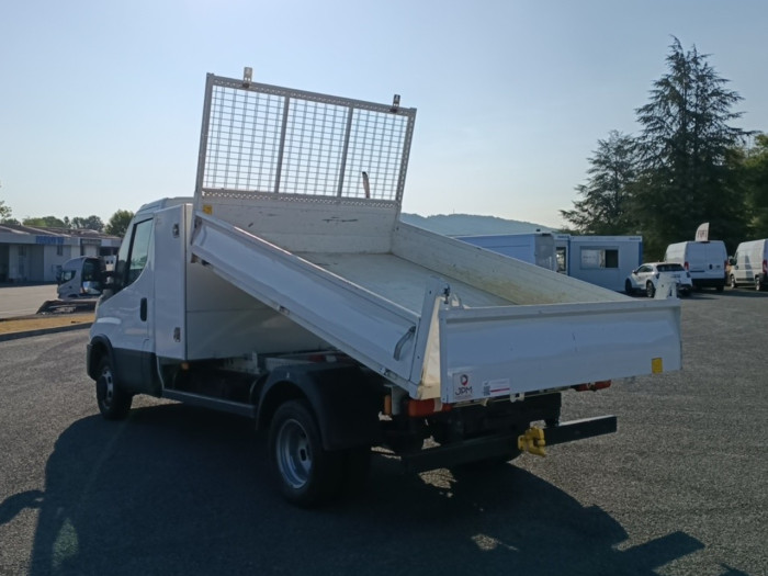 IVECO Daily CCb 35C16H empattement 3750 3.0