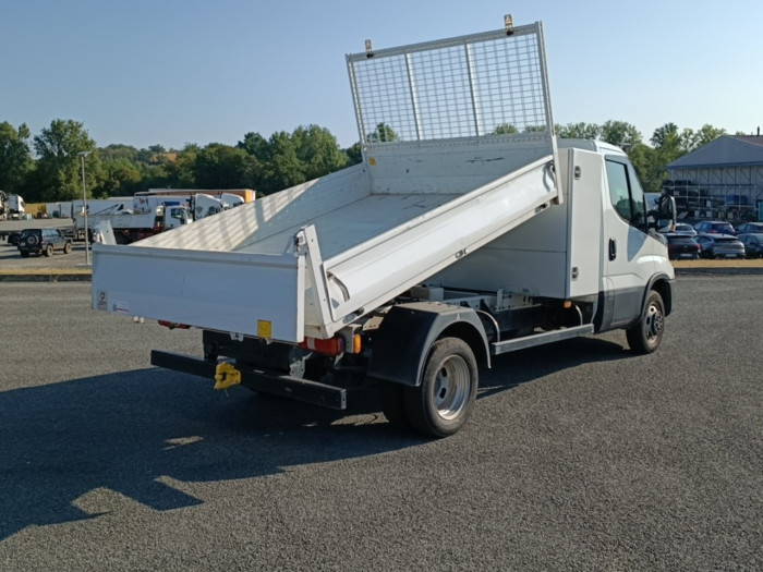IVECO Daily CCb 35C16H empattement 3750 3.0