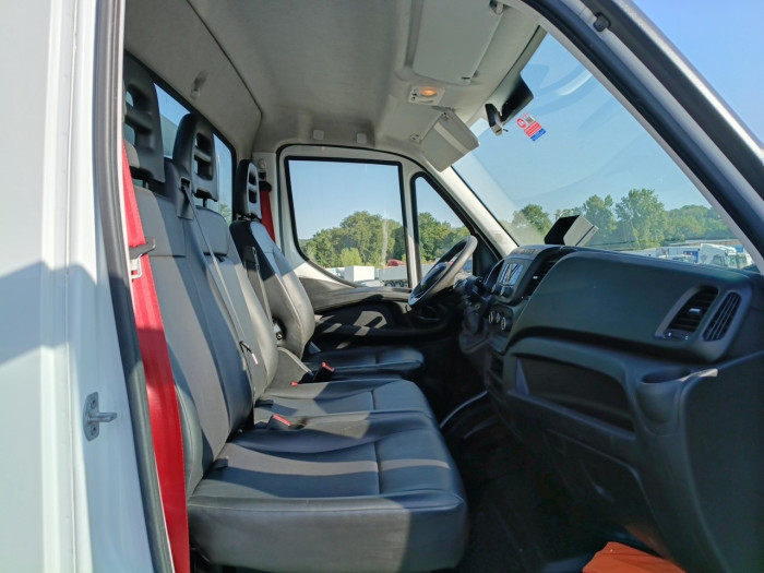 IVECO Daily CCb 35C16H empattement 3750 3.0