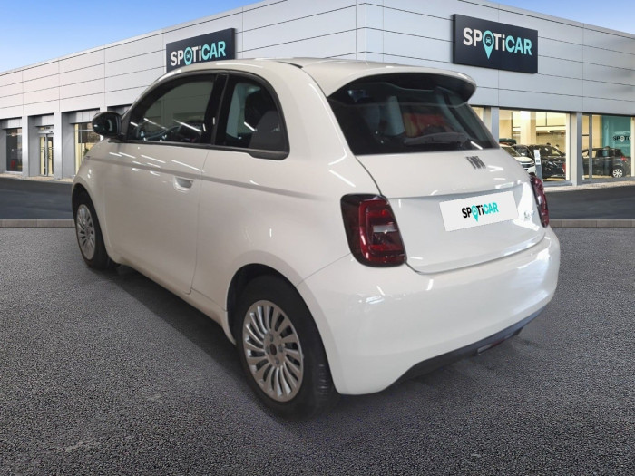 Fiat 500e BERLINE MY22 SERIE 1 STEP 2 500 e 95 ch Action