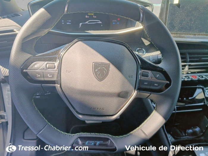 Peugeot 2008 Nouveau Hybrid 145 e-DCS6 GT