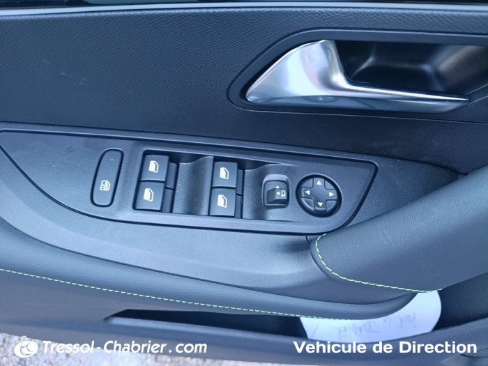 Peugeot 2008 Nouveau Hybrid 145 e-DCS6 GT