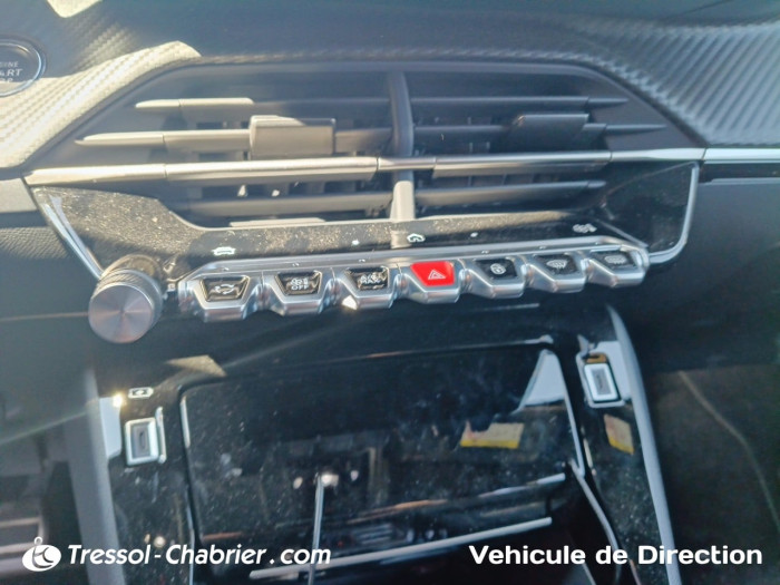 Peugeot 2008 Nouveau Hybrid 145 e-DCS6 GT
