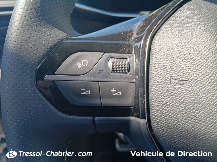 Peugeot 2008 Nouveau Hybrid 145 e-DCS6 GT