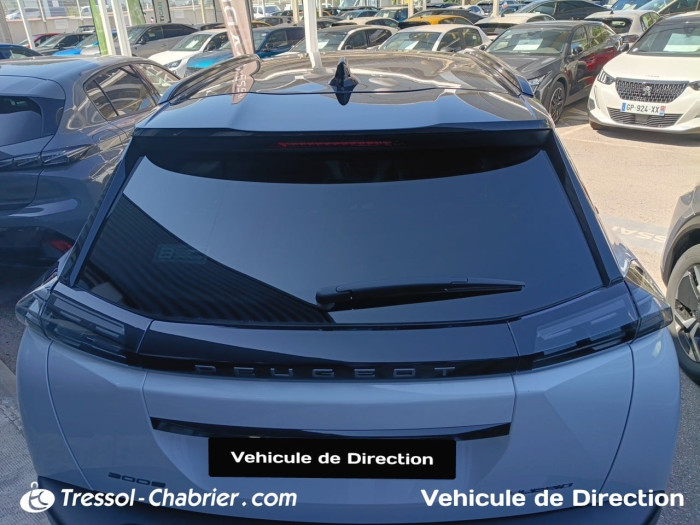 Peugeot 2008 Nouveau Hybrid 145 e-DCS6 GT