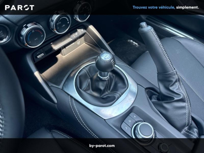 Mazda MX-5 RF 1.5 SKYACTIV-G 132ch Exclusive-Line Euro6e
