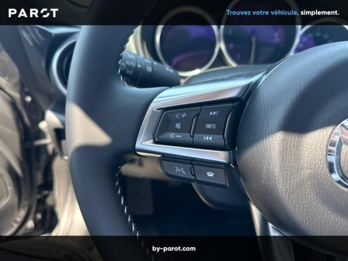 Mazda MX-5 RF 1.5 SKYACTIV-G 132ch Exclusive-Line Euro6e