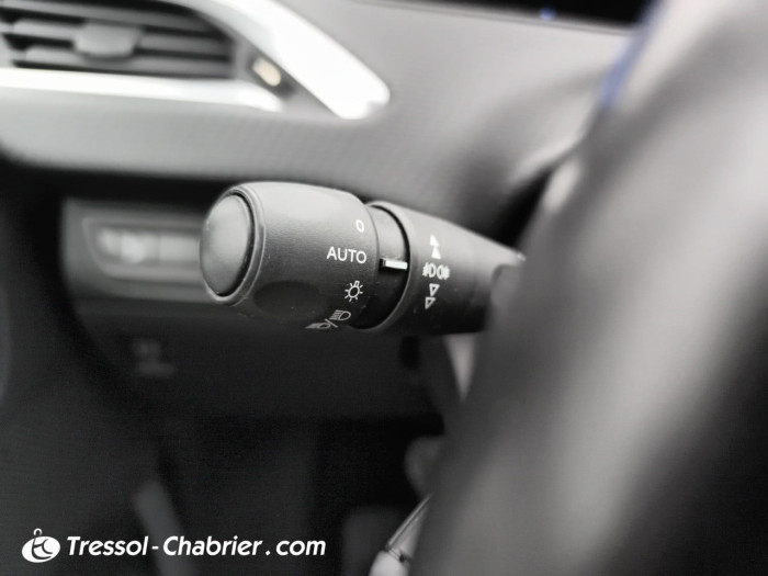 Peugeot 2008 PureTech 130ch S&S EAT6 Allure