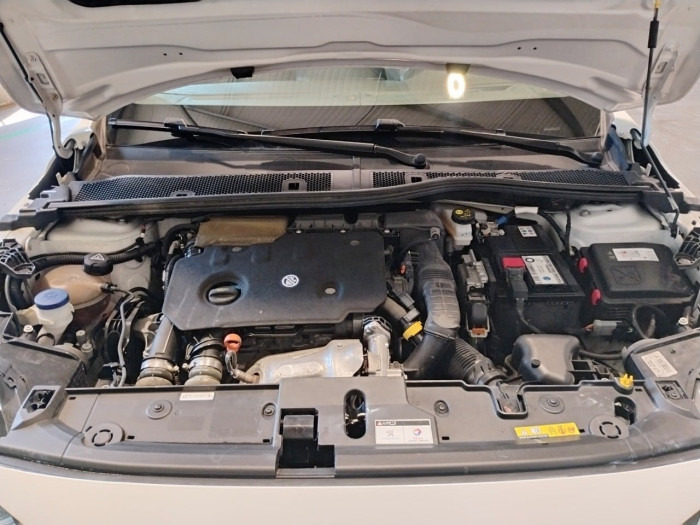 Peugeot 208 BlueHDi 100 S&S BVM6 Active Pack