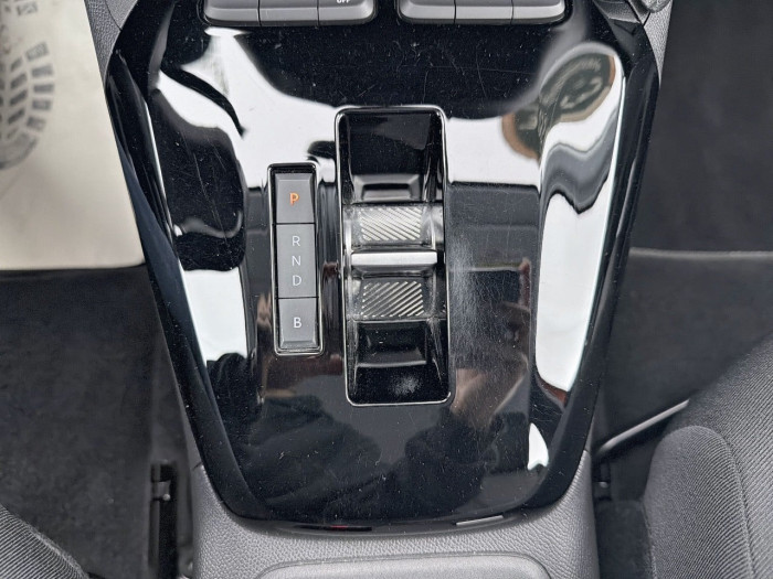 Opel CORSA ELECTRIQUE 136 ch & Batterie 50 kWh Edition