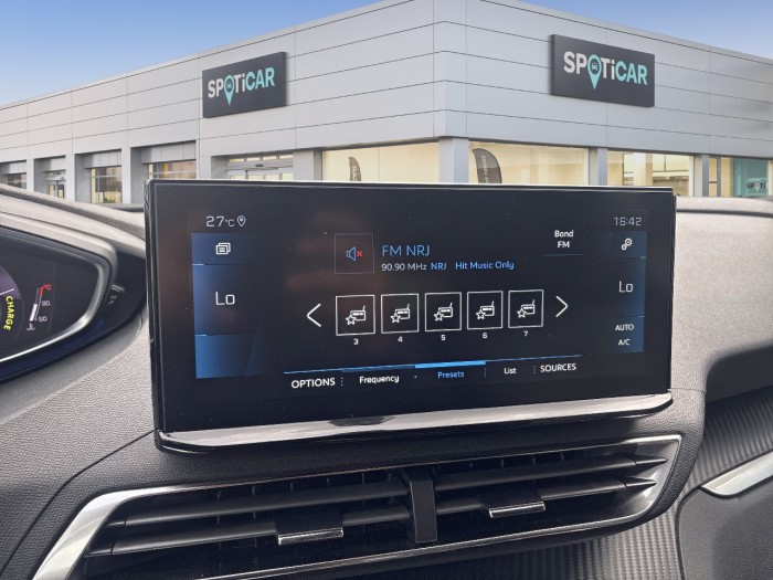 Peugeot 3008 Hybrid 136 e-DCS6 Allure Pack