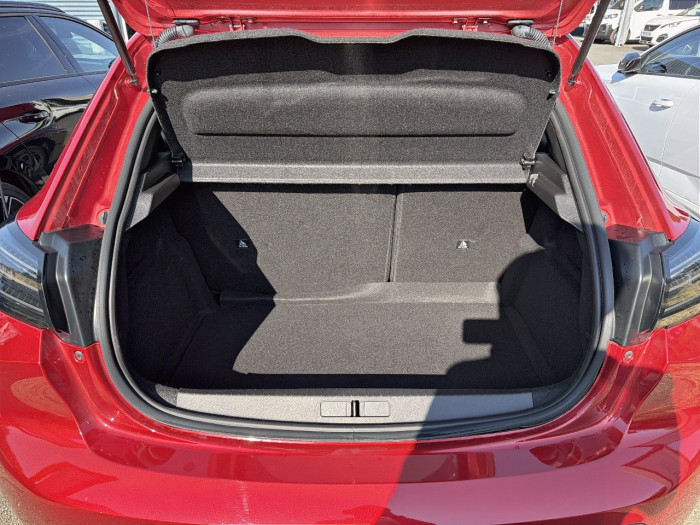 Peugeot 208 Hybrid 110 e-DCS6 série spéciale Envy