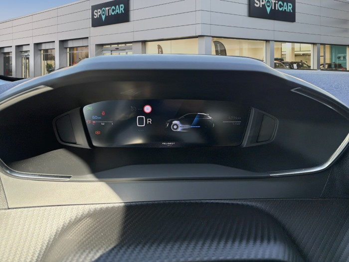 Peugeot 208 Hybrid 110 e-DCS6 série spéciale Envy
