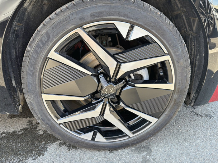 Peugeot 208 Hybrid 110 e-DCS6 série spéciale Envy