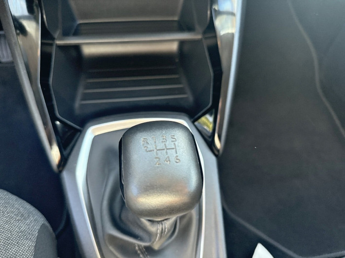 Peugeot 208 PureTech 100 S&S BVM6 Style