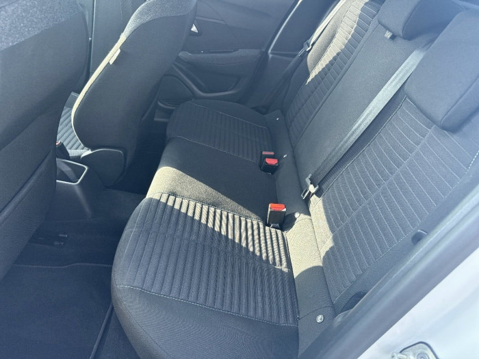 Peugeot 208 PureTech 100 S&S BVM6 Style