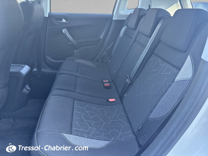 Peugeot 2008 1.2 PureTech 110ch S&S BVM5 Style