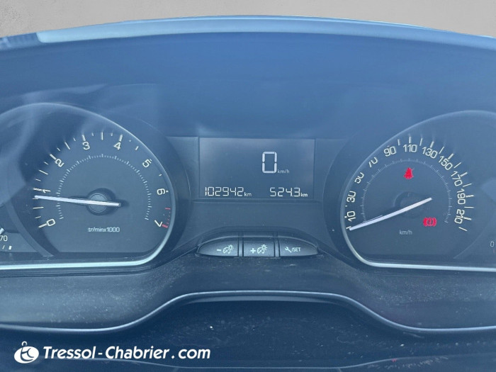 Peugeot 2008 1.2 PureTech 110ch S&S BVM5 Style