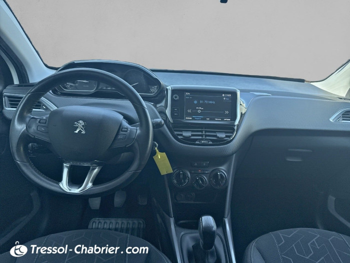 Peugeot 2008 1.2 PureTech 110ch S&S BVM5 Style