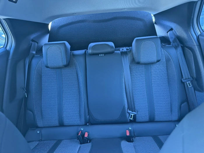 Peugeot 2008 BlueHDi 130 S&S EAT8 Allure Pack