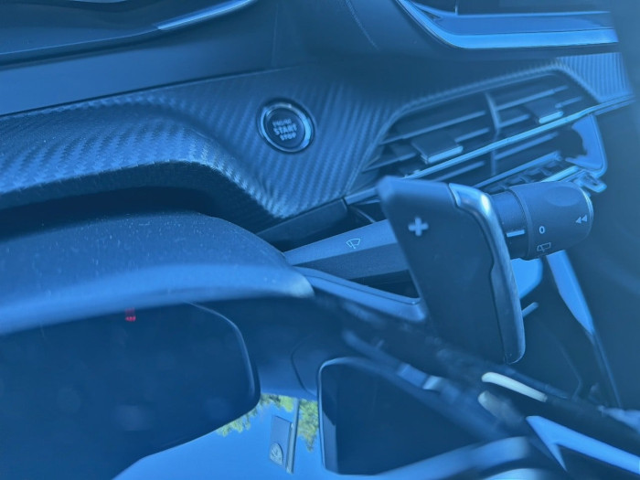 Peugeot 2008 BlueHDi 130 S&S EAT8 Allure Pack