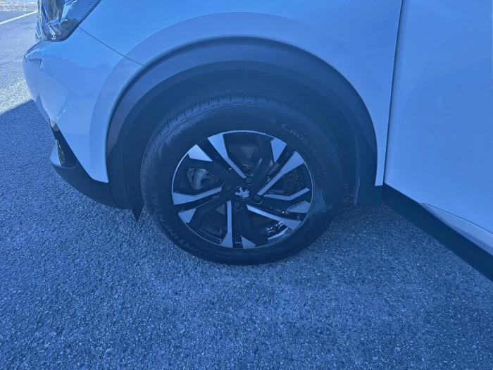 Peugeot 2008 BlueHDi 130 S&S EAT8 Allure Pack