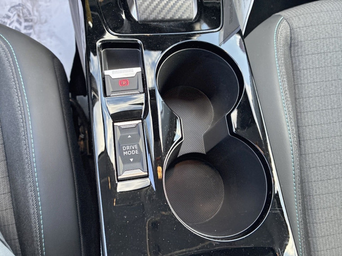 Peugeot 208 PureTech 100 S&S EAT8 Allure