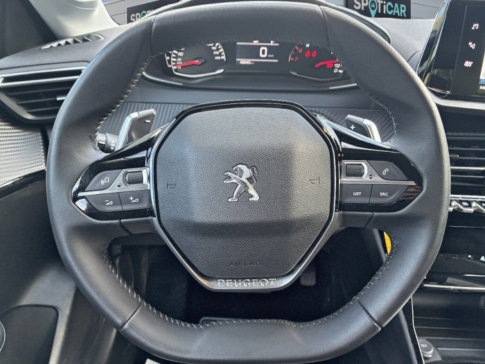 Peugeot 208 PureTech 100 S&S EAT8 Allure