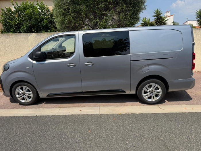 Opel VIVARO CABINE APPROFONDIE CA FIXE DIESEL 180 CH XL AUTOMATIQUE