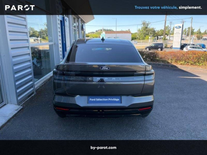 Ford Capri RWD Standard Range 52 kWh 170 ch Style