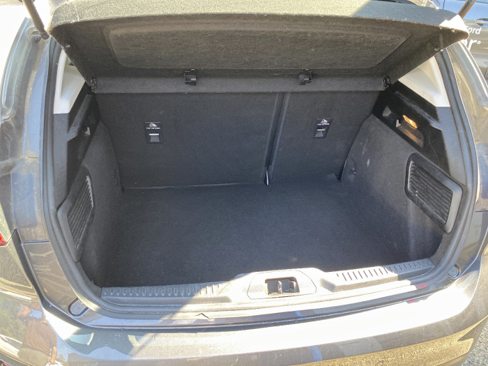 Ford Focus 1.0 EcoBoost 125ch mHEV Titanium X