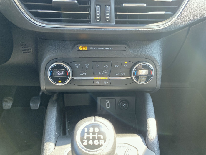 Ford Focus 1.0 EcoBoost 125ch mHEV Titanium X