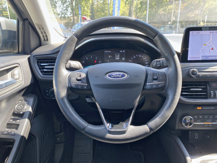 Ford Focus 1.0 EcoBoost 125ch mHEV Titanium X