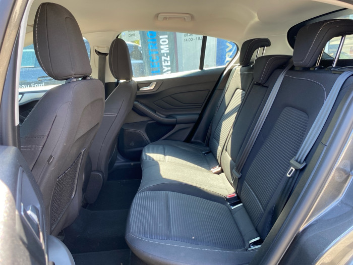 Ford Focus 1.0 EcoBoost 125ch mHEV Titanium X