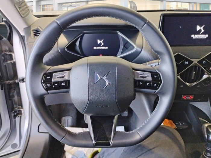 DS DS 3 PureTech 100 BVM6 Bastille