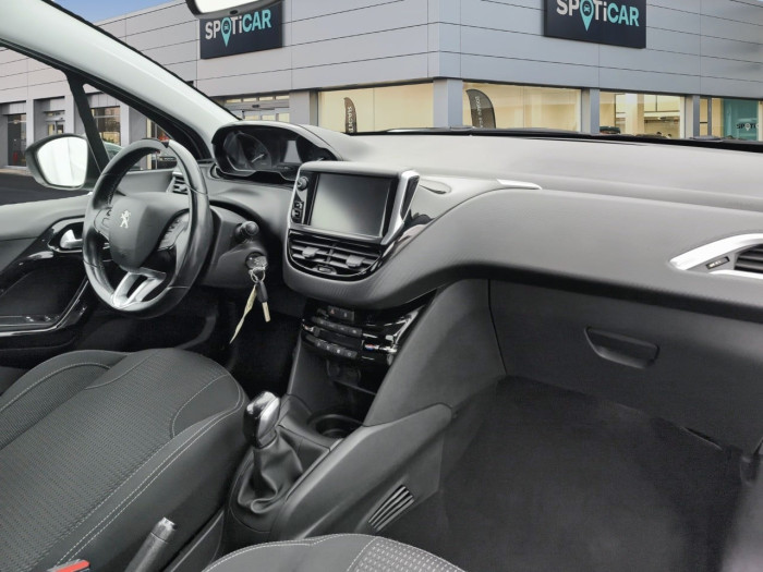 Peugeot 208 PureTech 82ch S&S BVM5 6.2 Evap Allure