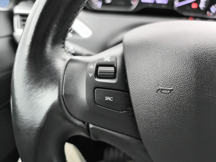 Peugeot 208 PureTech 82ch S&S BVM5 6.2 Evap Allure