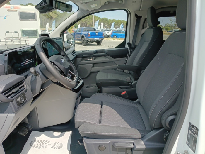 Ford Transit Custom Fg 320 L1H1 2.5 Duratec 232ch Hybride recheargeable Multicab Limited CVT