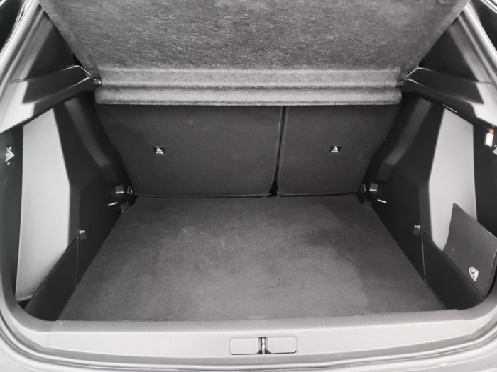 Peugeot 2008 Hybrid 136 e-DCS6 Style
