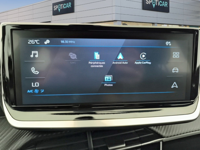 Peugeot 2008 Hybrid 136 e-DCS6 Style